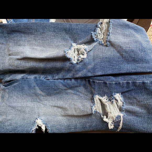 Jeans - Picture 3 of 4